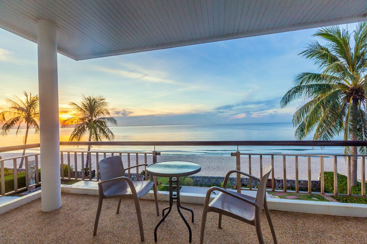 Absolute Beachfront Villa Ban Huai Yang Exterior photo