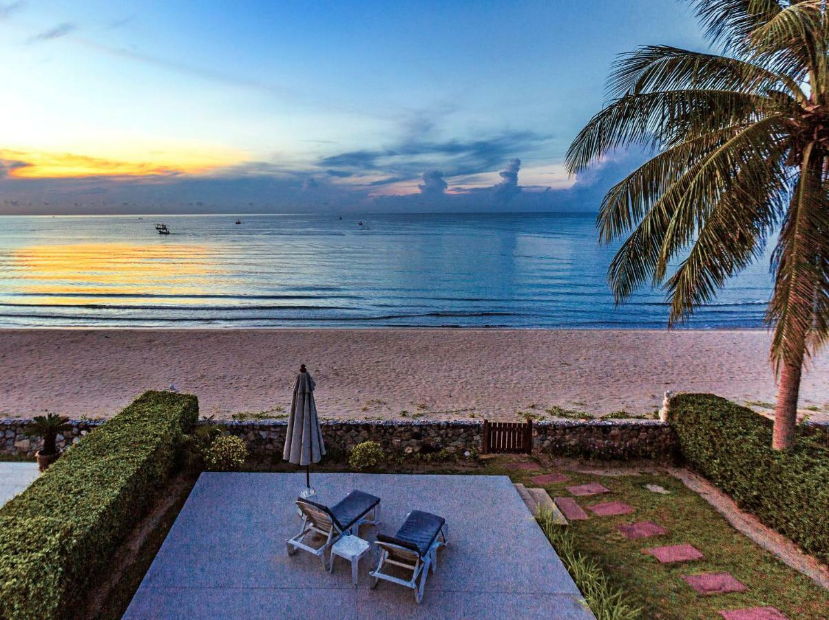 Absolute Beachfront Villa Ban Huai Yang Exterior photo